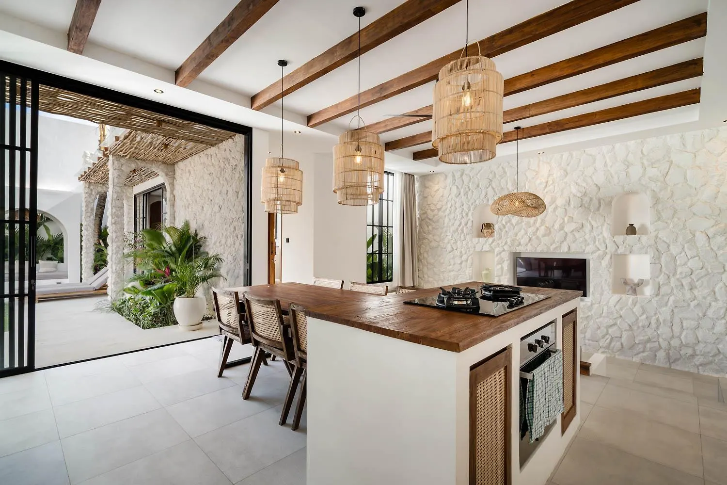 Villa Sienna - Uluwatu By Yolla Hospitality Indonesia